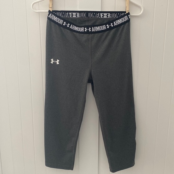 Under Armour youth girls cropped leggings medium - Picture 1 of 4
